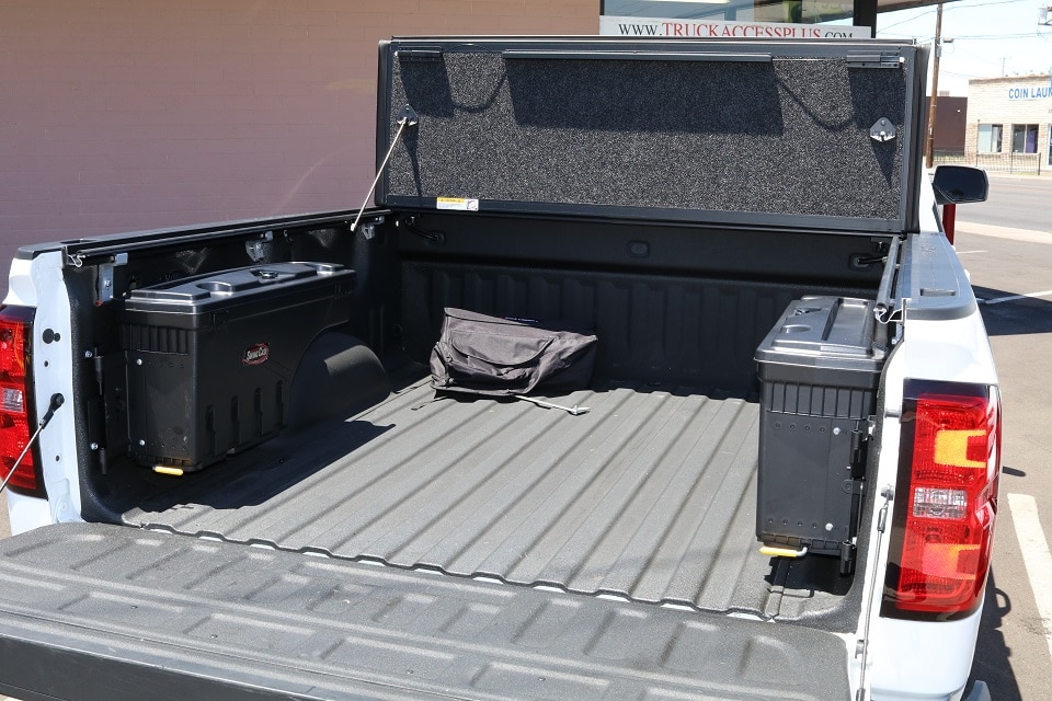UnderCover Ultra Flex Tonneau Cover With Swingcase Toolbox