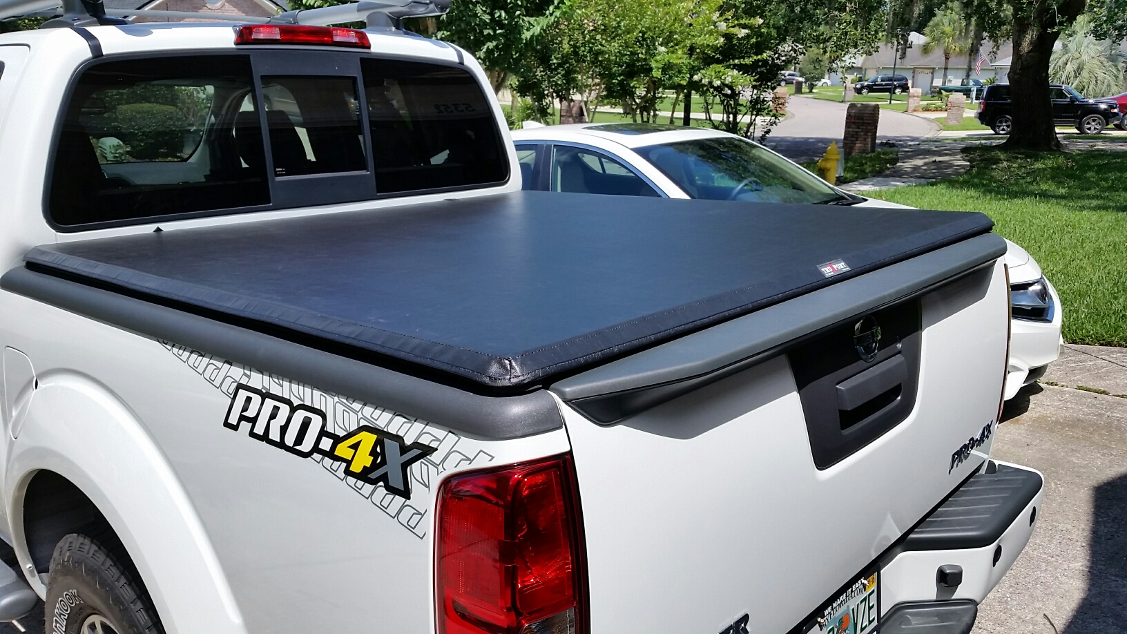 nissan frontier truxedo truxport roll up cover