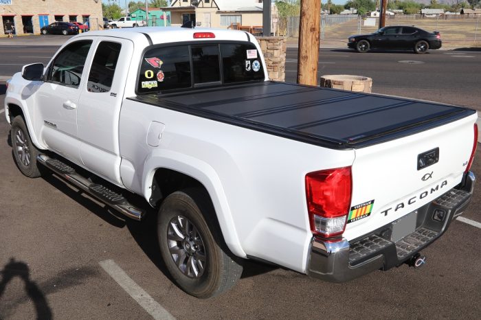 Toyota Tacoma access cab 6' long bed truck bed cover