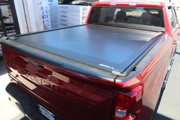 RetraxONE XR Rack Integrated System Retractable Tonneau Cover - Truck ...