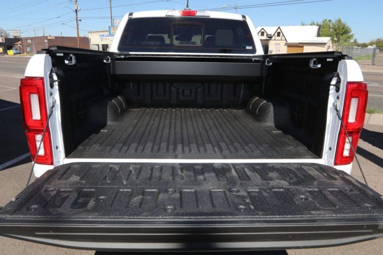 Retraxpro Mx: 2019-2024 Ford Ranger 6′ Bed Retractable Aluminum Tonneau 