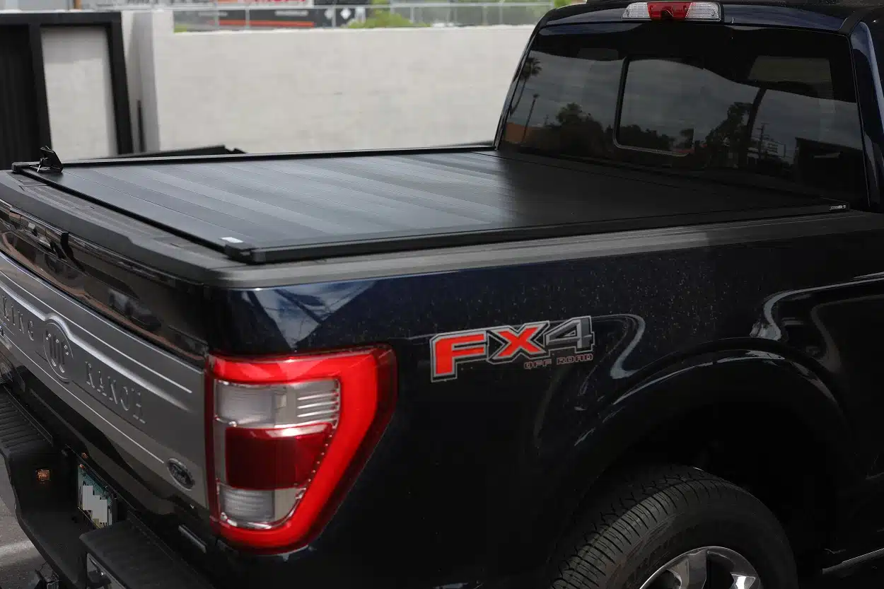 KING RANCH 2023 FORD F150 RETRAXPRO XR TRUCK BED COVER