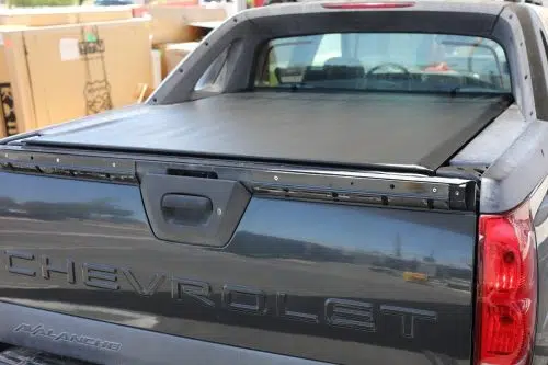 CHEVY AVALANCHE TRUXEDO LO PRO ROLL UP TONNEAU COVERS