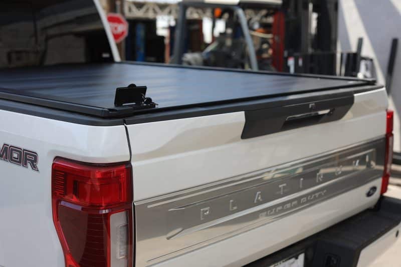 RetraxPRO XR: 2017-2025 Ford Super Duty 8′ Bed Retractable Cover ...