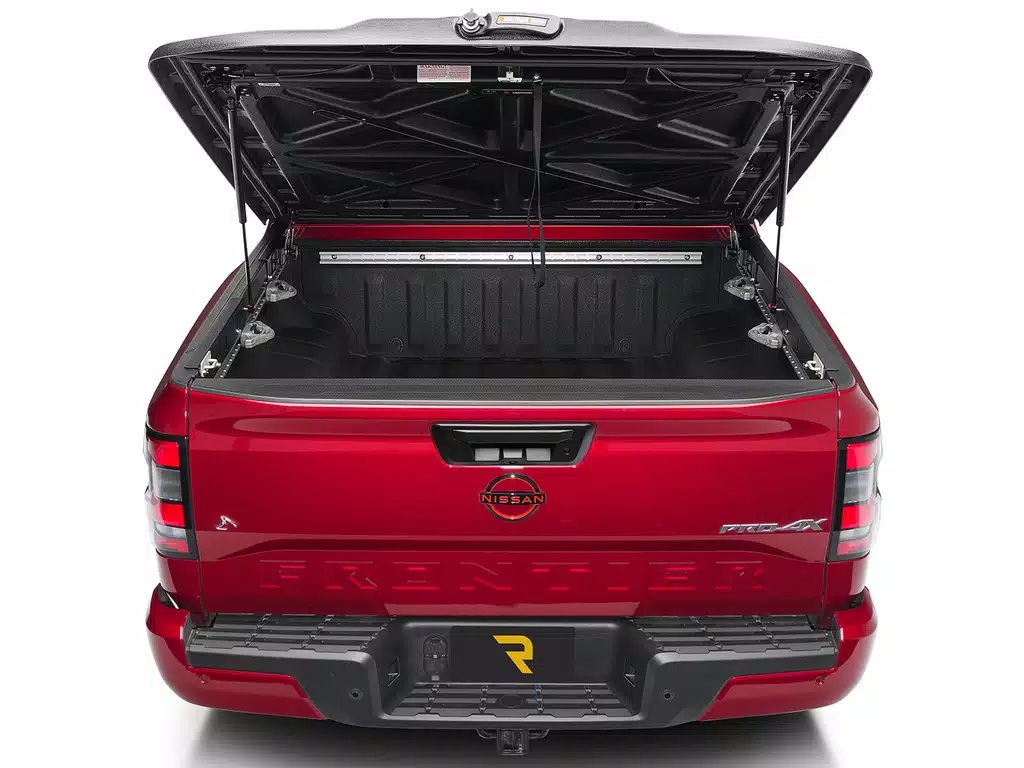 undercover elite one-piece hard tonneau cover undercover elite one-piece hard tonneau cover