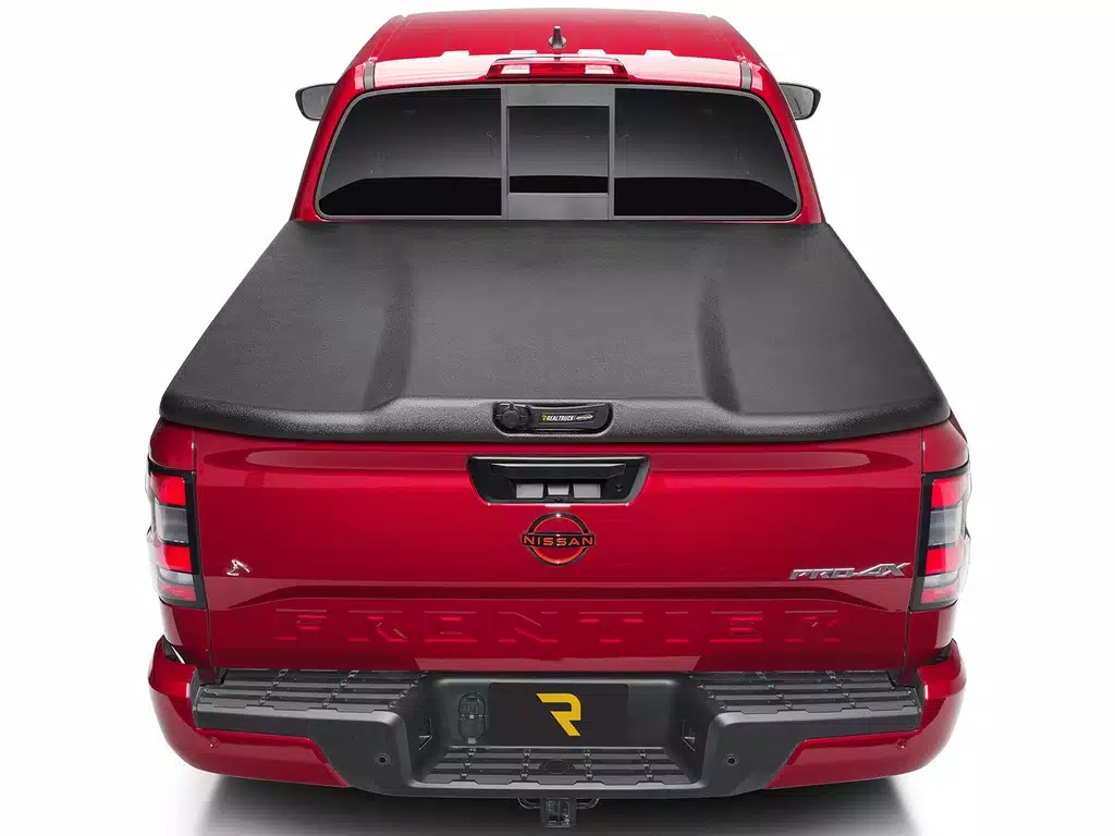 undercover elite one-piece hinged tonneau cover undercover elite one-piece hinged tonneau cover